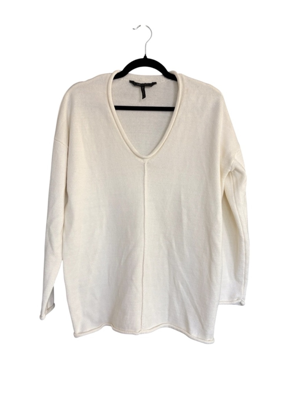 BCBGMAXAZRIA Oversized Cream Sweater XS Roll Nexk V-Neck Knit